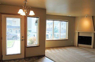 5th image of 1686 Stella Ave APT 1