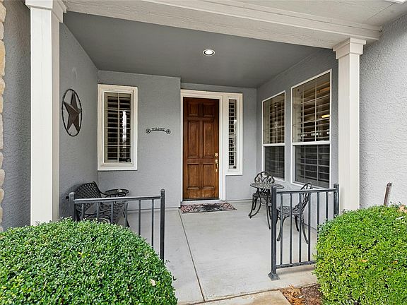 3rd image of 206 Scurry Pass