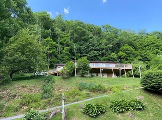 487 Verna Sue Ln, Newland, NC 28657