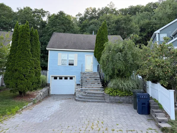 17 Azalea Ln, Marlborough, MA 01752