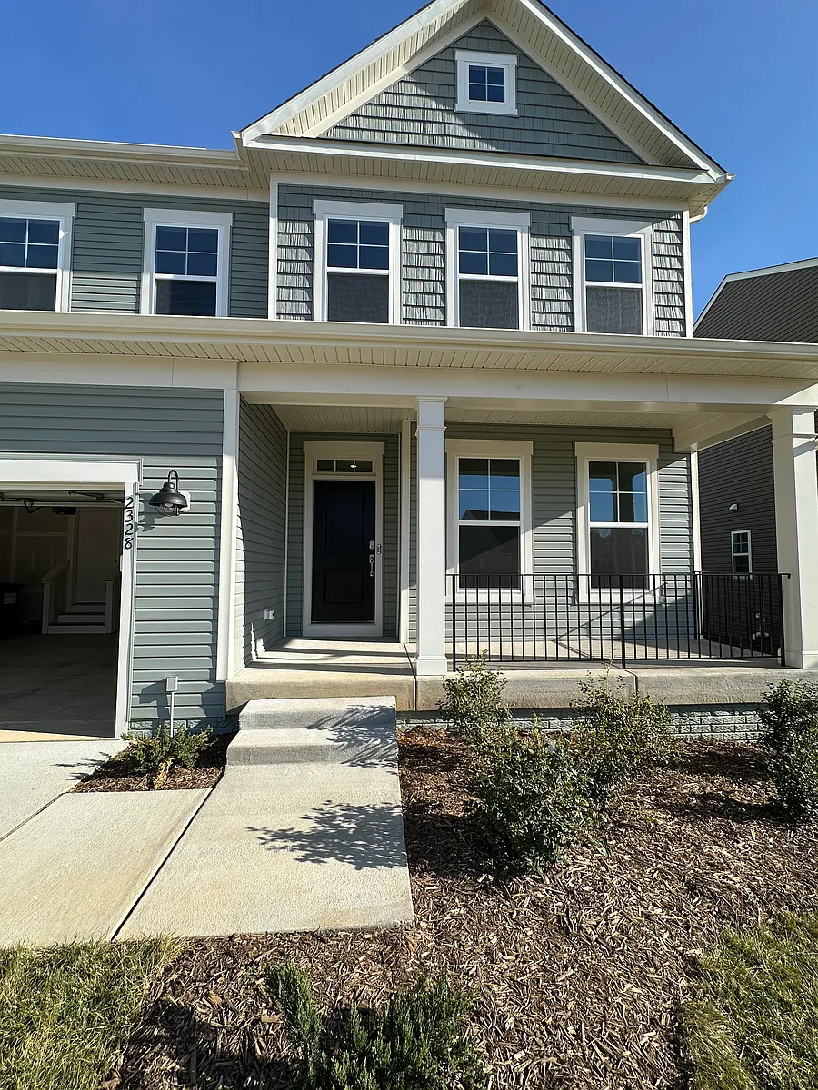 Building Photo - 2328 Hawkshill Dr