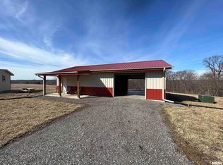 21340 N Roskamp Rd, Canton, IL 61520