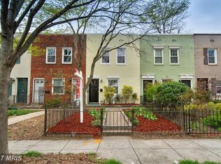 415 17th St SE, Washington, DC 20003