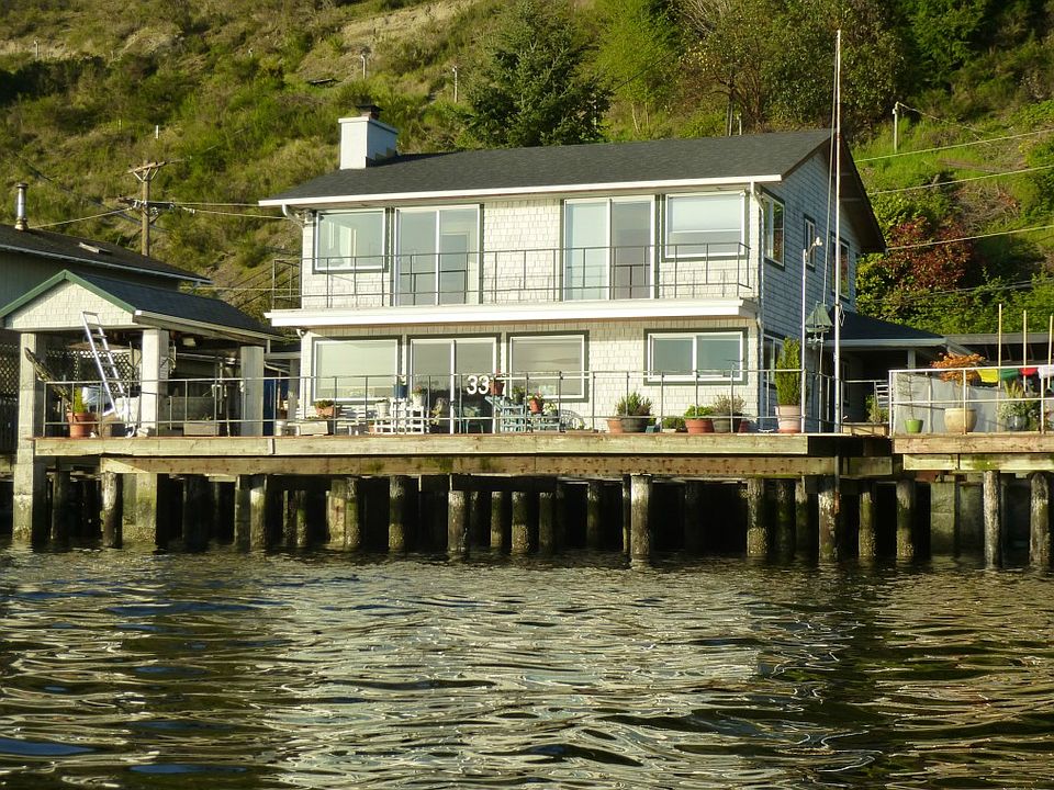 1st image of 33 N Salmon Bch