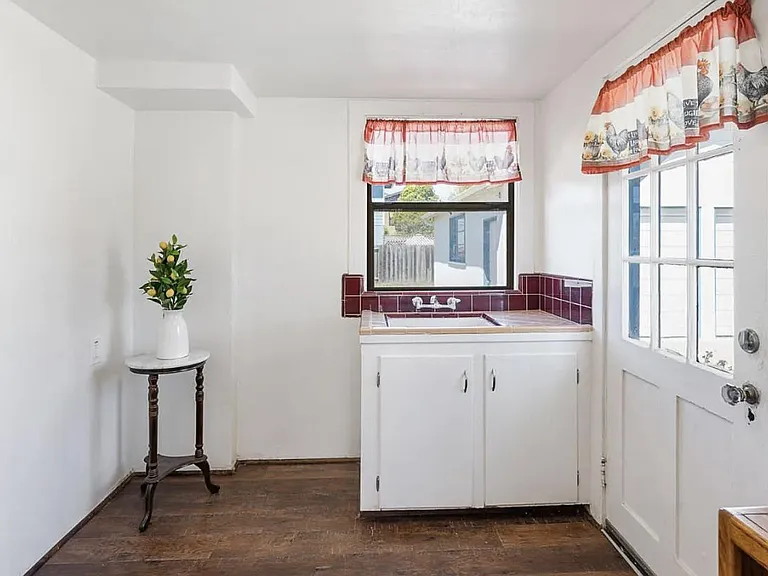 2205 S Rodeo Gulch Rd — Photo 10