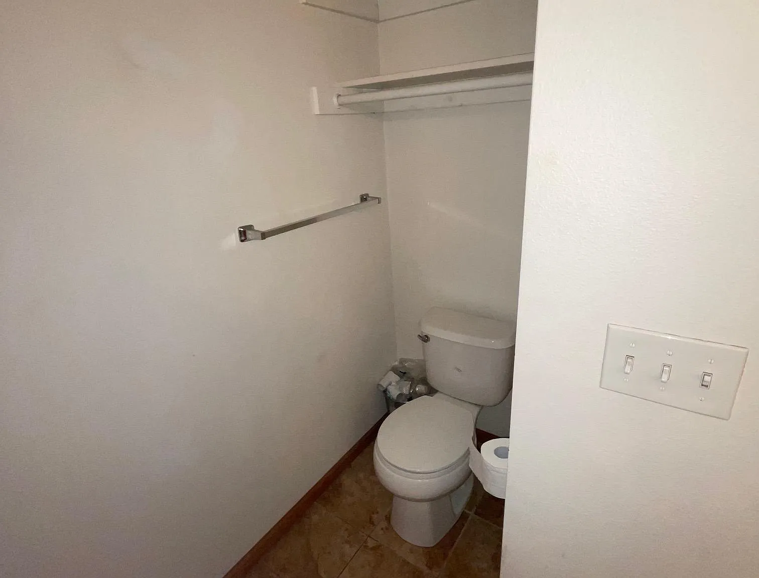4 bed, 2.5 bath, 2000 sqft, $2,500 — Photo 1
