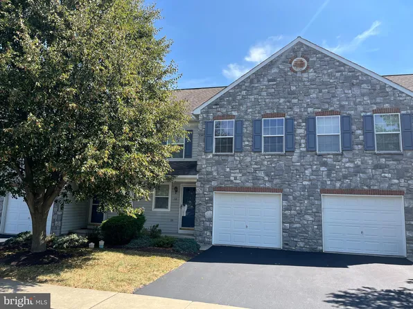 16 Harvest Mill Ln #U-0010, Palmyra, PA 17078