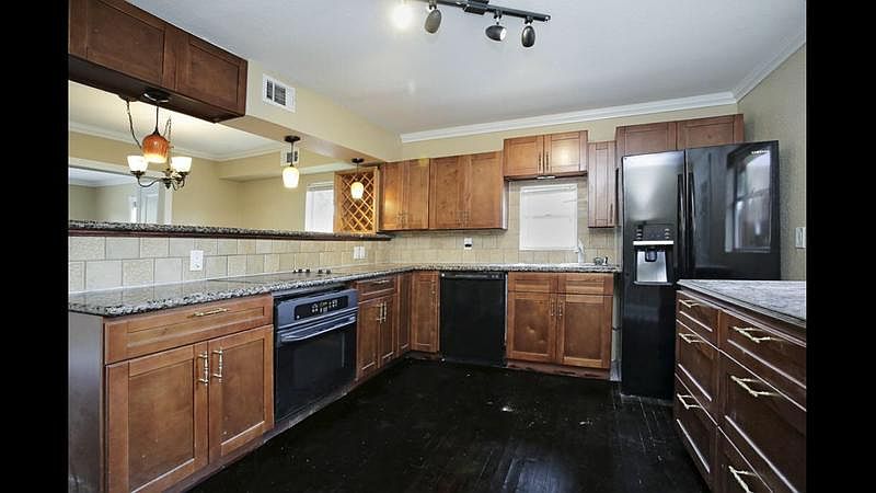 1st image of 2801 Southmore Blvd APT A