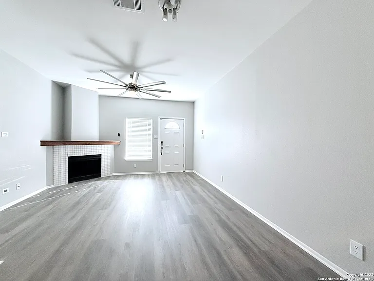 1807 Budding Blvd #1807 — Photo 8