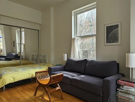 Rented by Douglas Elliman | media 4