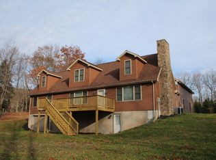 1672 Sugar Creek Rd, Towanda, PA 18848