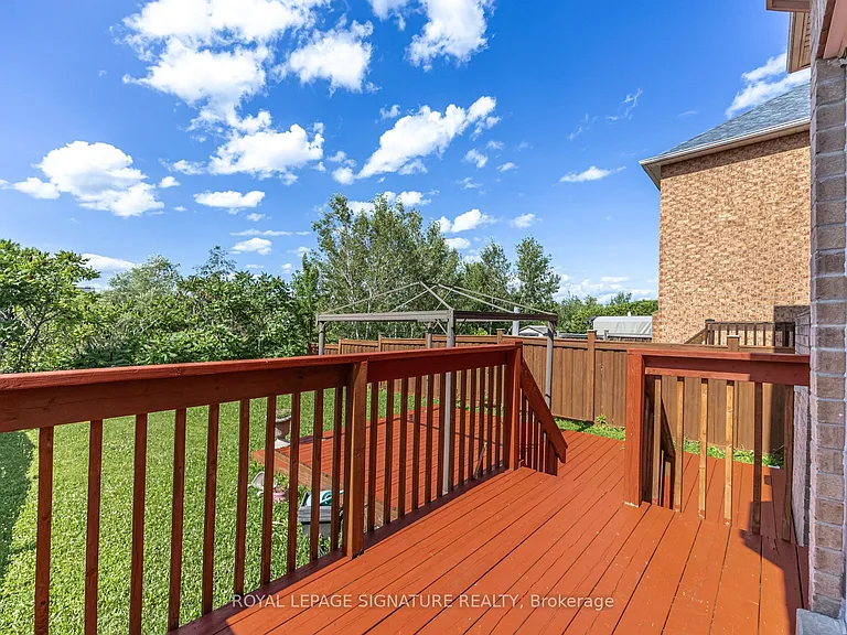 44 Selby Dr — Photo 42