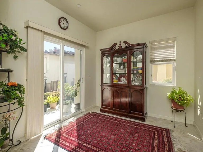 3 Carmel Cir — Photo 11