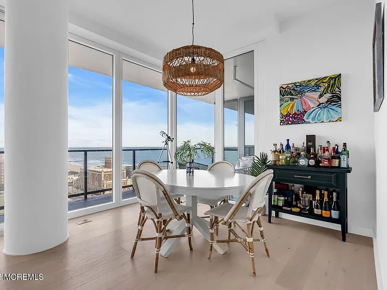 1101 Ocean Ave #1510 — Photo 16