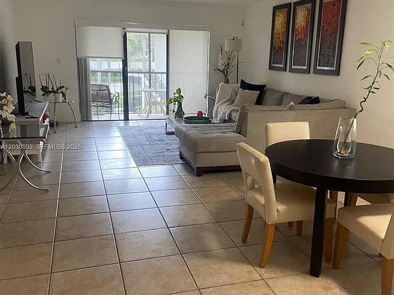 16184 Laurel Dr #204 — Photo 16
