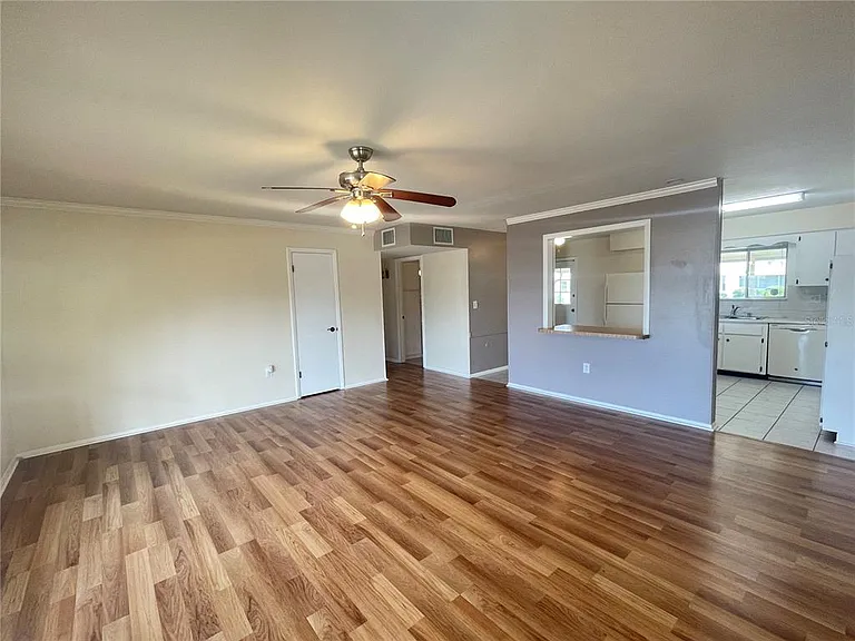 701 Cypress Pl — Photo 7