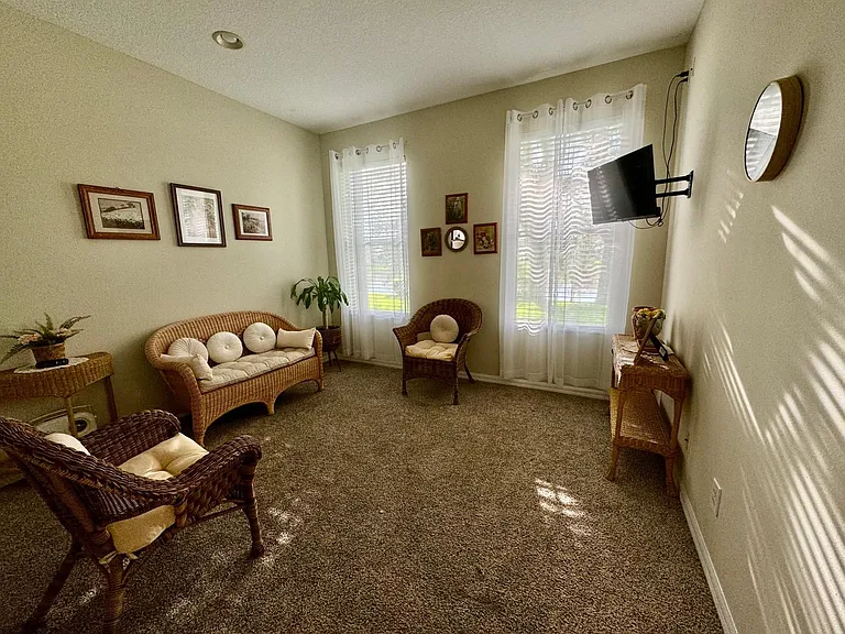 Open Den