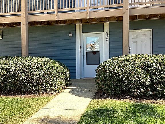 2nd image of 4842 Bay Landing Dr