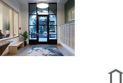 5th image of 1717 Belmont Ave #409