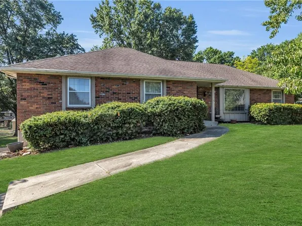 11911 E 61st Ter, Kansas City, MO 64133