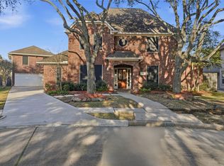 2008 Charter Pointe Ct, League City, TX 77573