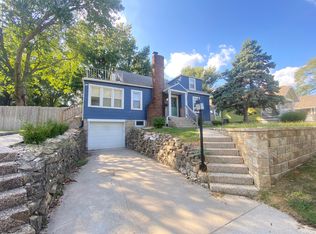 4728 Mission Rd, Roeland Park, KS 66205