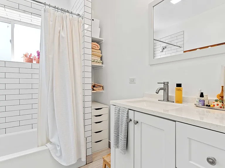 1414 W Summerdale Ave #2 — Photo 11