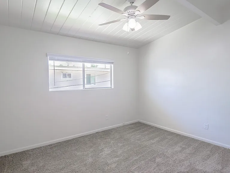 127 W Renette Ave — Photo 18