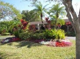 8520 SW 145th St, Palmetto Bay, FL 33158