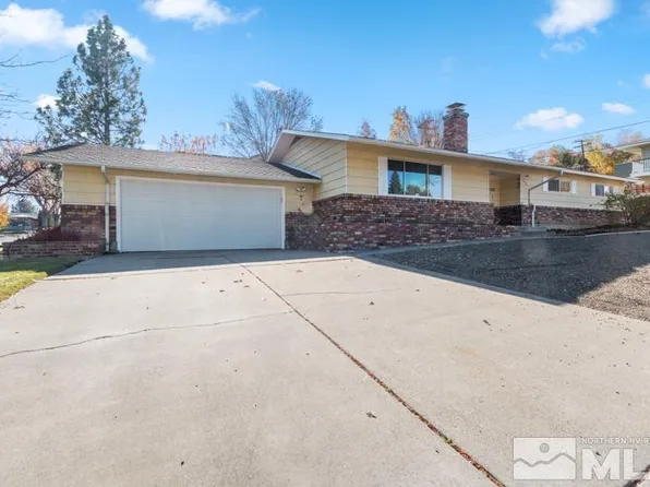 760 Shangri La Dr, Reno, NV 89509