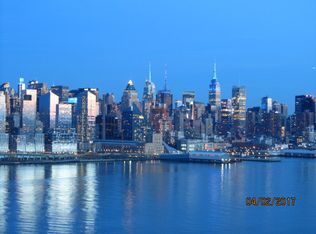 6600 Blvd E APT AN, West New York, NJ