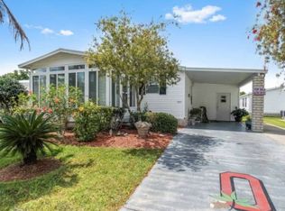 797 Royal Forest Dr, Auburndale, FL 33823