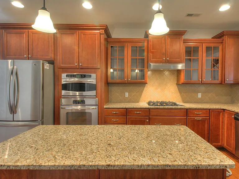 4001 Fountainbrook Dr — Photo 3