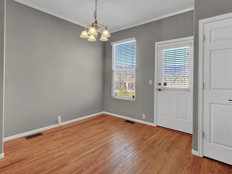 2038 Creekridge Point — Photo 13