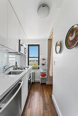 Sold by Brown Harris Stevens | media 5