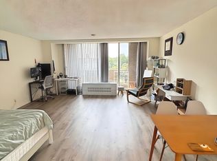 44 Washington St APT 814, Brookline, MA 02445