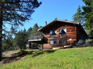 41901 Iversen Rd, Gualala, CA 95445