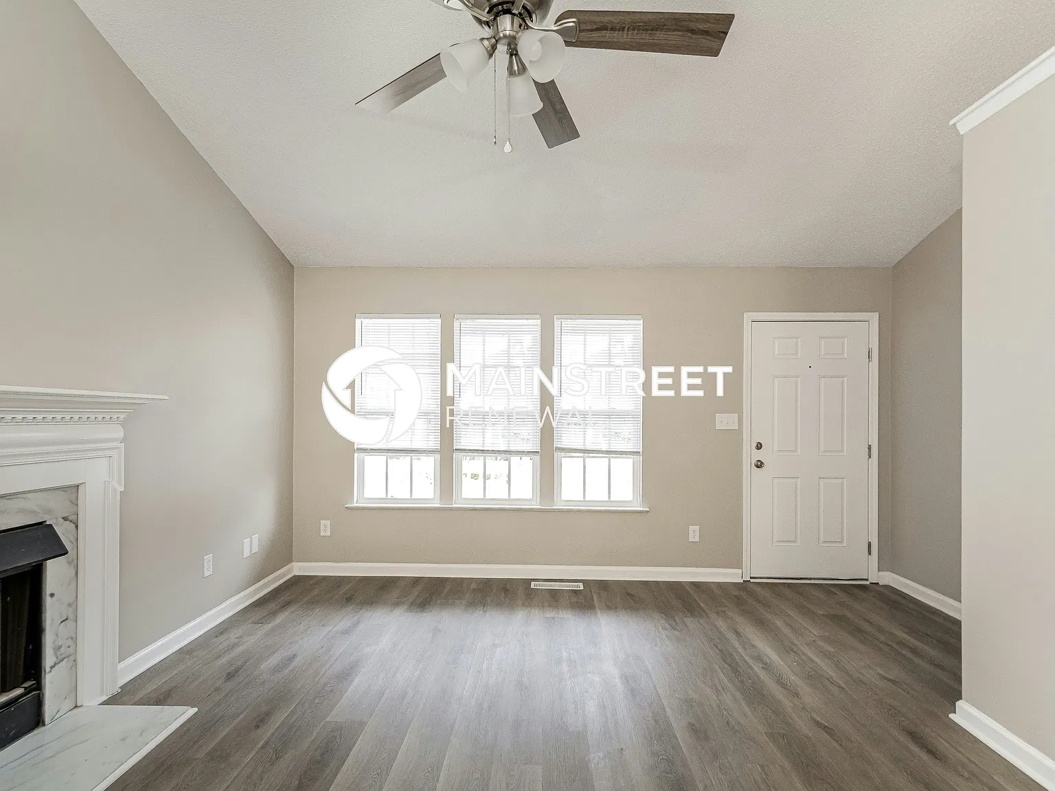 3909 Old Coach Rd — Photo 3