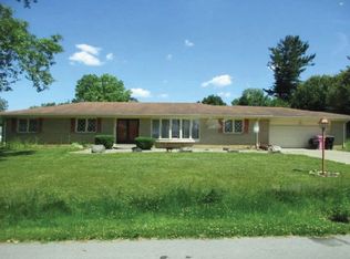 19375 Sundale Dr, South Bend, IN