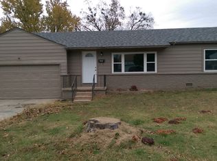 209 W Gordon Ave, Sapulpa, OK 74066