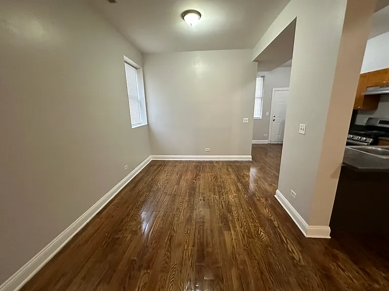 5218 S Michigan Ave — Photo 13