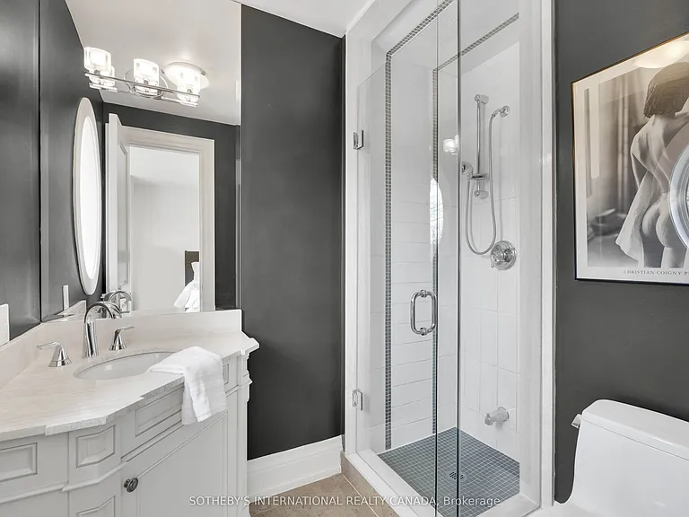 721 Markham St — Photo 12