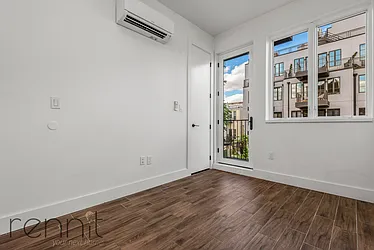 Rented by Rennit Inc.