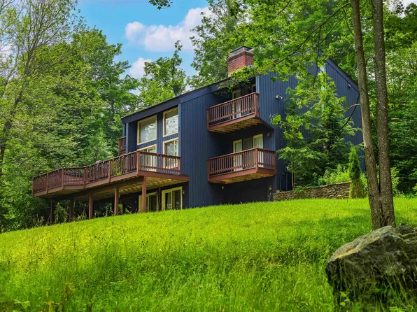 13 Betty Johnson Lane, Winhall, VT 05340