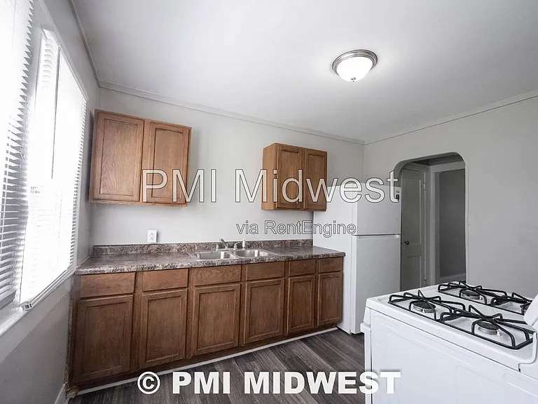 3139 Guilford Ave — Photo 8