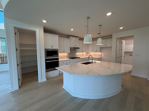 7th image of this home