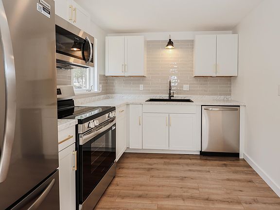 5th image of 58 Windsor Way