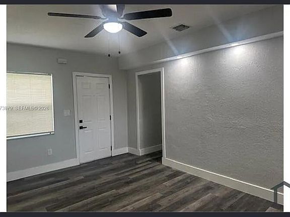 4th image of 2154 NE 168th St APT 2154