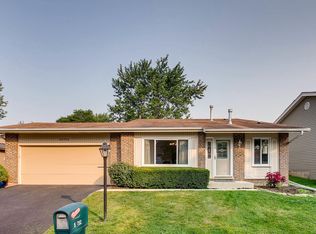 5S752 Malibu Ln, Naperville, IL