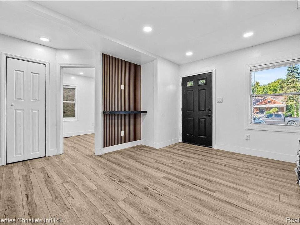18638 Barlow St, photo 22